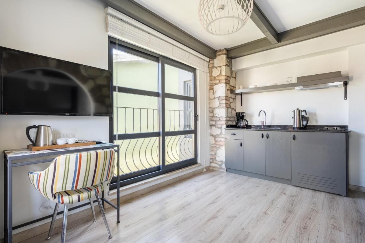 Lovely Studio Flat Near Hadrians Gate Apartment อันตัลยา ภายนอก รูปภาพ